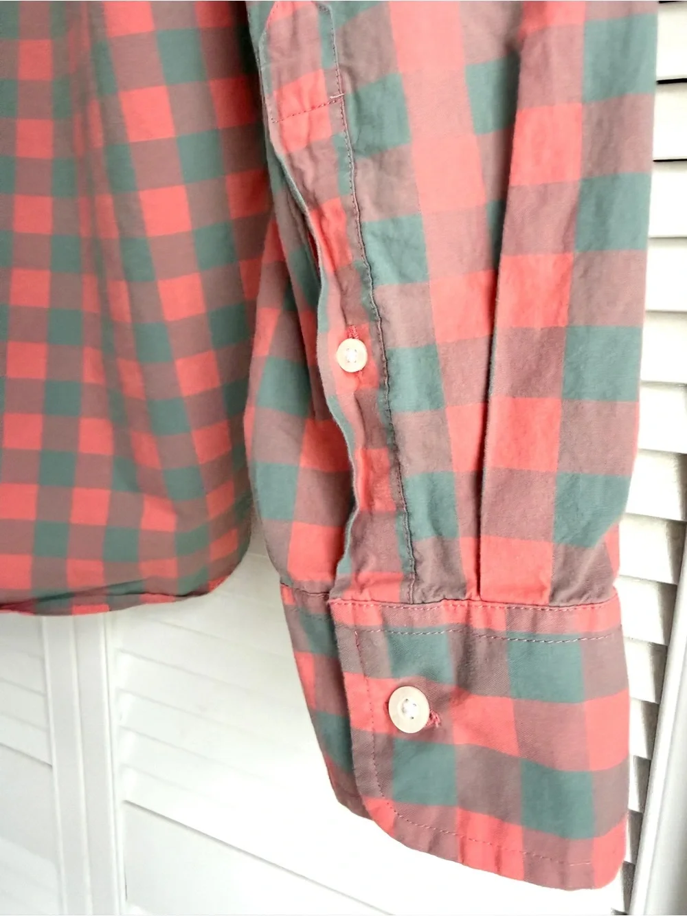 M🧡 J Crew Men’s Light Green & Orange Checkered Plaid Gingham Cotton Button Down